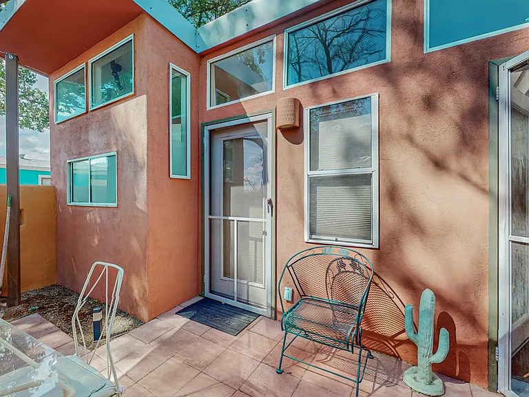 601 Noble Pl NE #2 — Photo 19