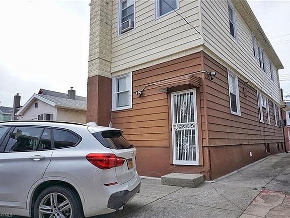 5th image of 1745 E 51st St