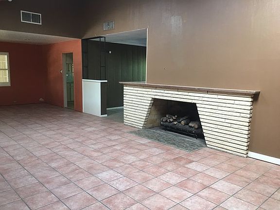 2nd image of 1510 Graham Dr