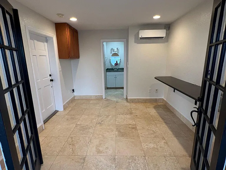 4101 W Watrous Ave — Photo 29
