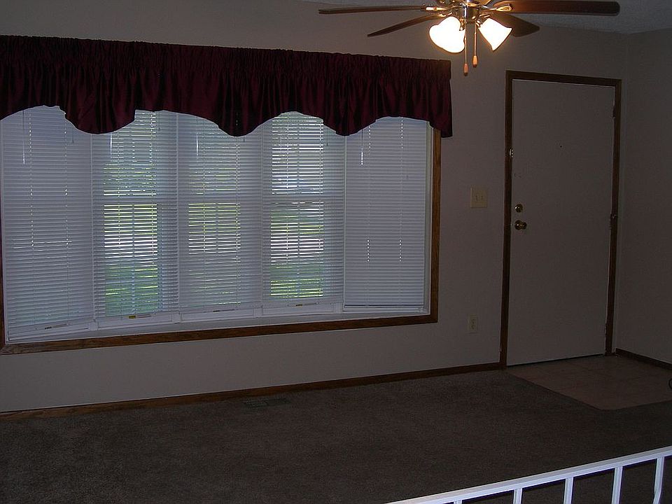 Living Room - Bay Window