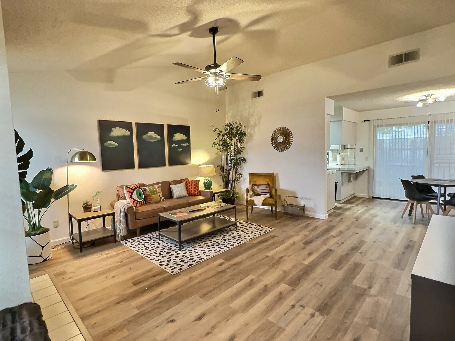 203 E Cole Ave — Photo 3