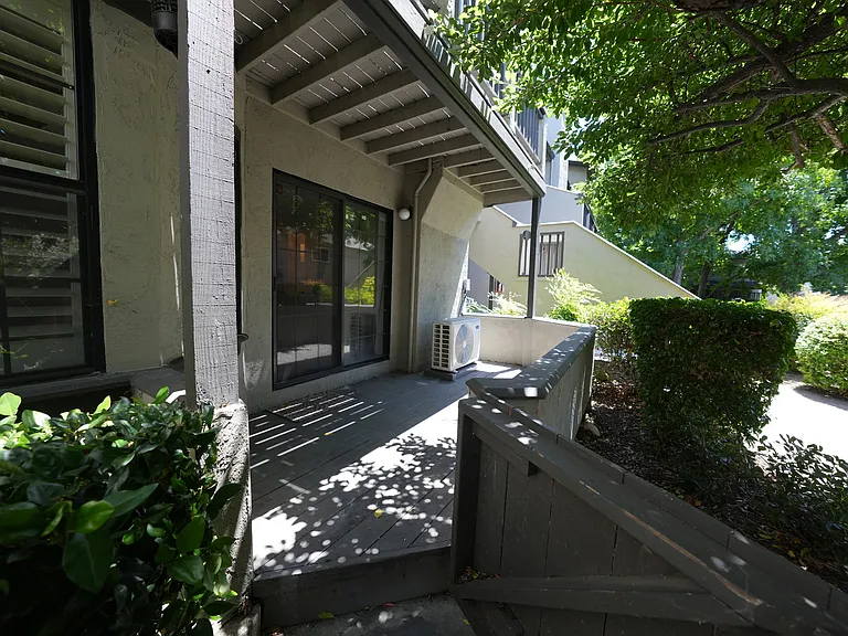 619 La Maison Dr — Photo 16