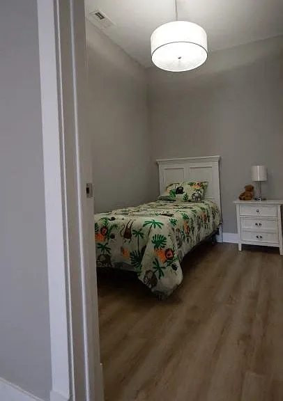 Cedar Valley Luxury Apartments — Photo 40