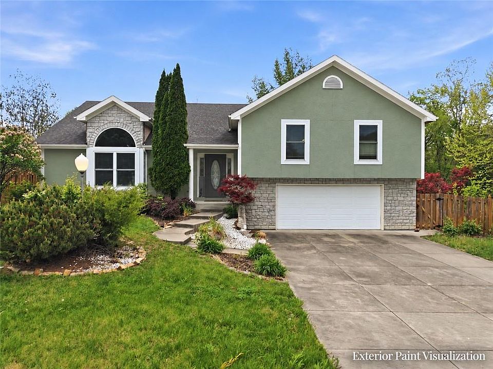 1st image of 2709 S 23rd St