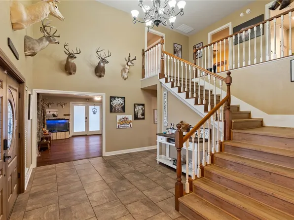 3742 W Barber Ln, Robstown, TX 78380