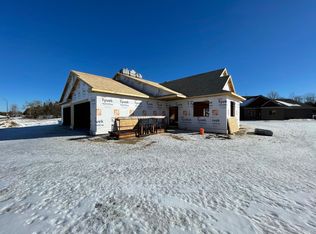 9 SE 2nd Ave, Grand Rapids, MN 55744