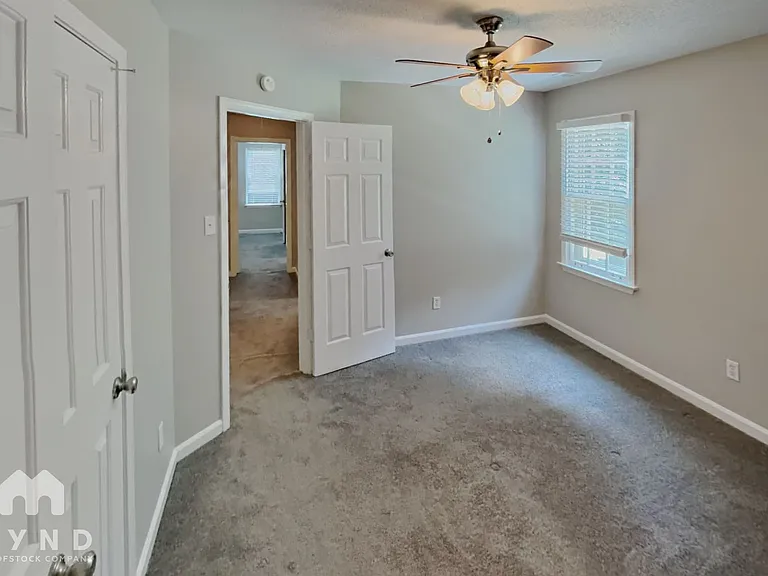 429 Dove Valley Rd — Photo 21