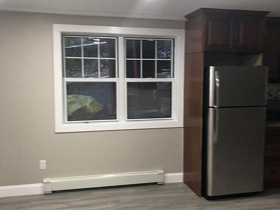 5th image of 122 Sedgwick Ave #L