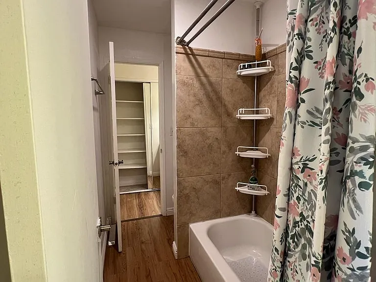 438 Ridgeview Dr — Photo 6