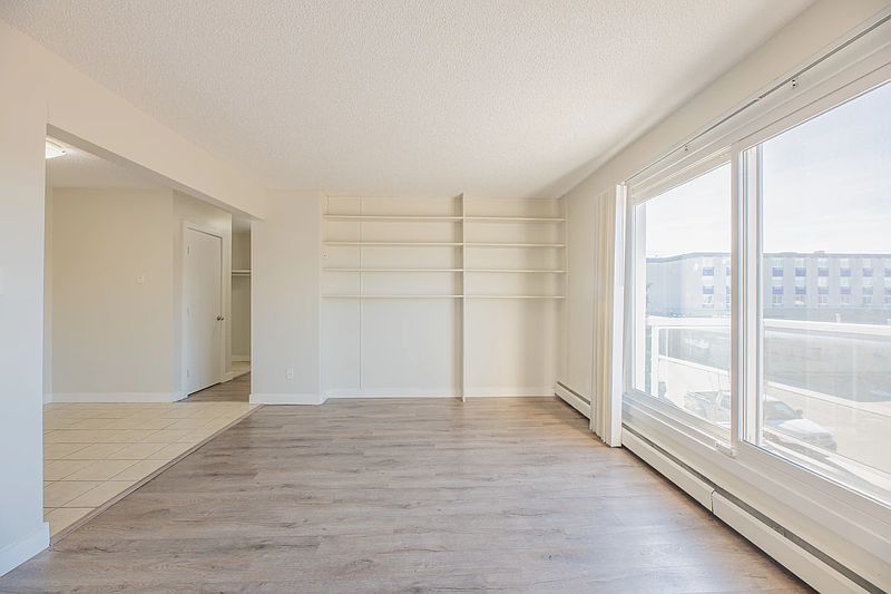 Edmonton Apartment for rent - 2 Bedrooms — photo 6