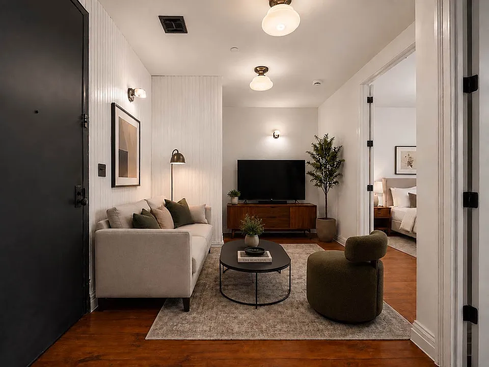 237 Kent Ave #2F