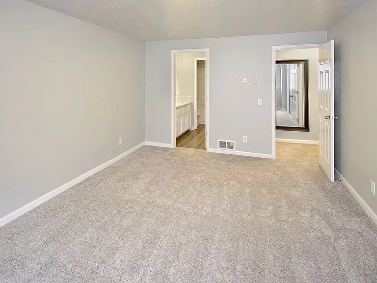 5407 244th St SW — Photo 8