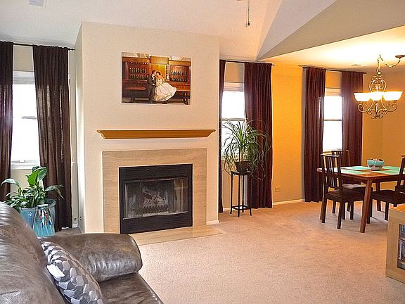 4th image of 211 Dublin Ln Unit Z2