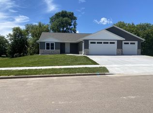 2720 Beyer Rd, Onalaska, WI 54650