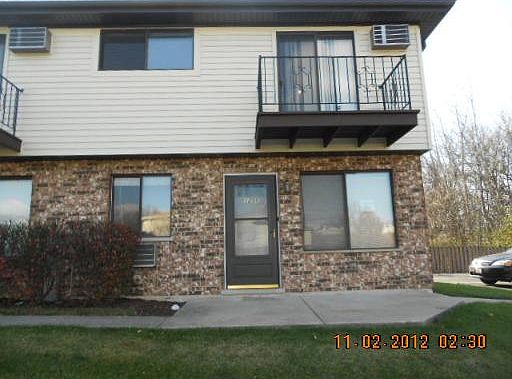1st image of 125 W Willows Edge Ct #C