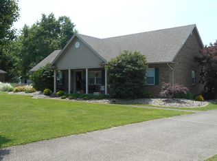 1582 Dale Ln, Fisherville, KY 40023