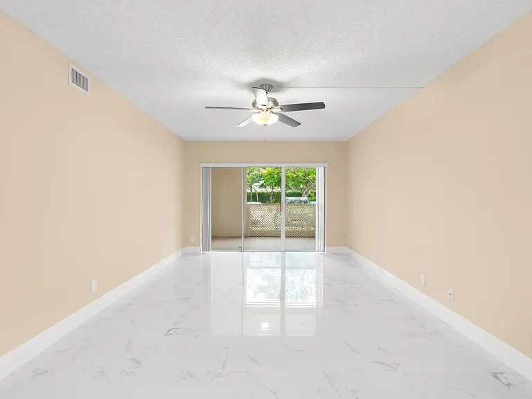 9855 Westview Dr #714 — Photo 14