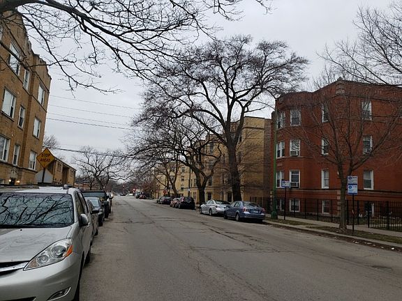 5th image of 2310 W Granville Ave APT 3