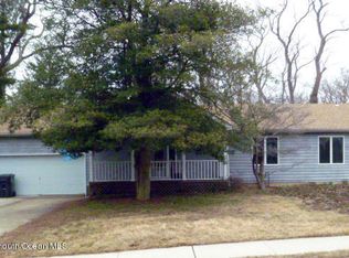 67 Church St, Fair Haven, NJ 07704