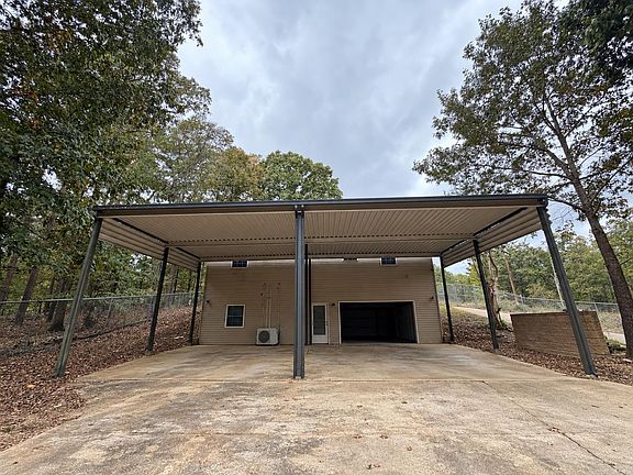 2nd image of 420 Diamondhead Dr
