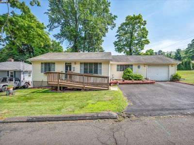 15 Mohican Road, Middlefield, CT, 06455