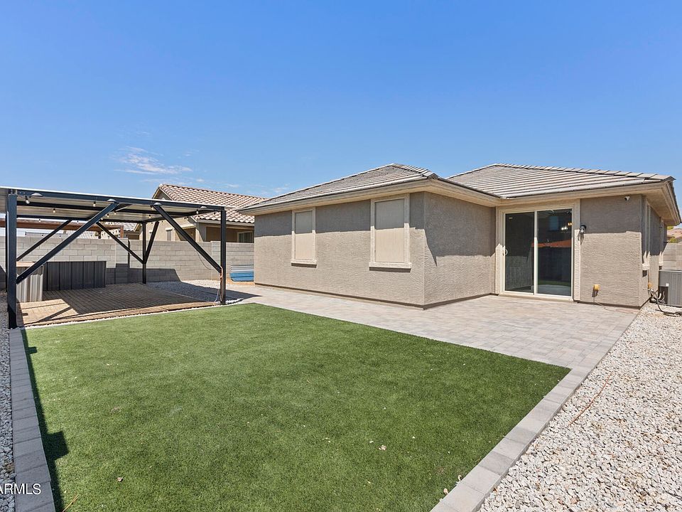 1st image of 17607 W PARAISO Drive