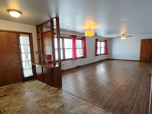 4th image of 2585 S Jugtown Rd