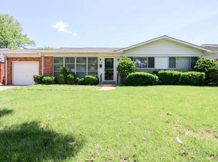 1136 Burch Ln, Saint Louis, MO