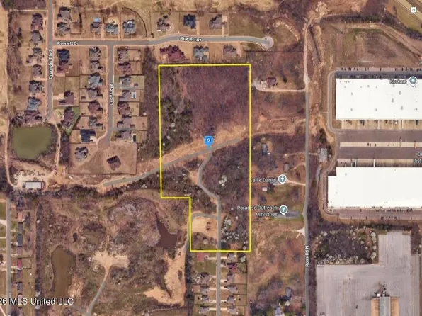 7880 W Sandidge Rd, Olive Branch, MS 38654