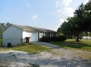 1660 Mount Hebron Rd, Lancaster, KY 40444