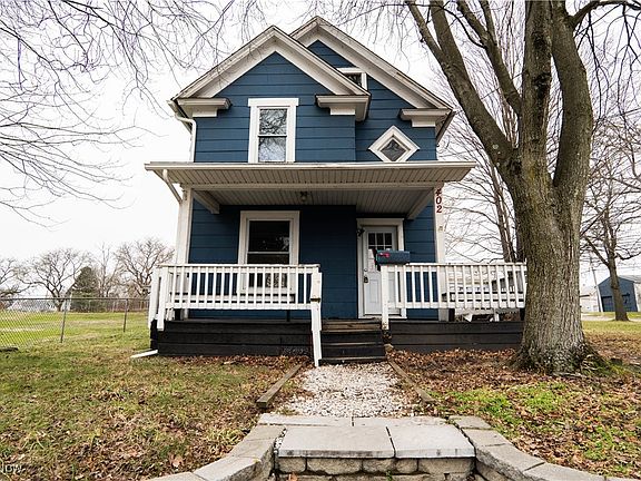 5th image of 402 Hall Ave