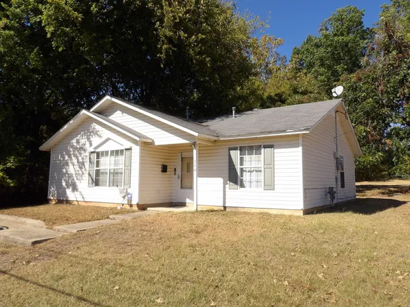 314 W Jackson Ave, Monticello, AR 71655