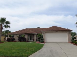 10866 Lydia Estates Dr, Jacksonville, FL 32218