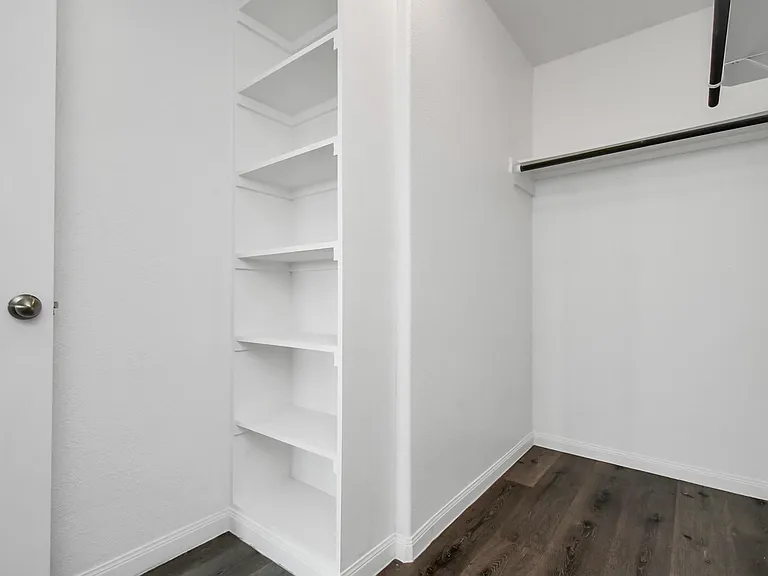 24807 Bastiani Canvas Ln — Photo 23