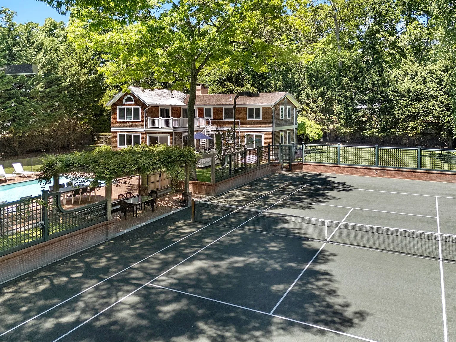Bridgehampton With Pool And Tennis — Photo 4