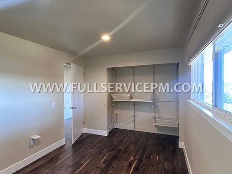 7412 Military Rd S — Photo 21