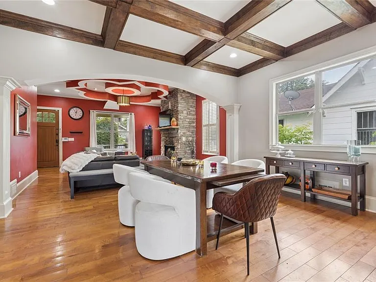 460 Felton Dr NE — Photo 14