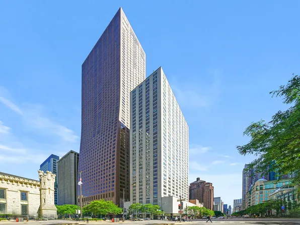 777 N Michigan Ave APT 1601, Chicago, IL 60611