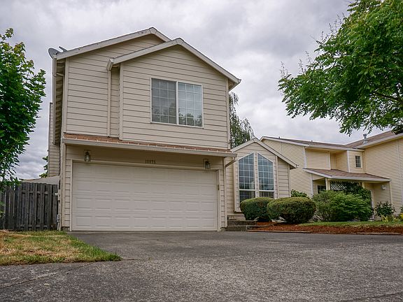 2nd image of 16075 SW Rockrose Ln