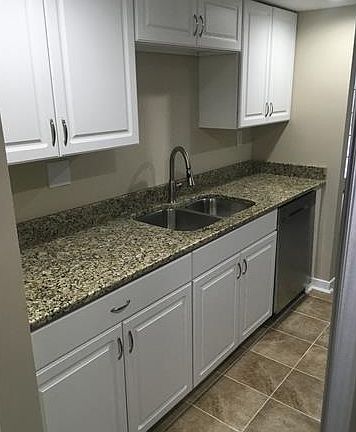 4th image of 9620 Springfield Woods Cir #9620