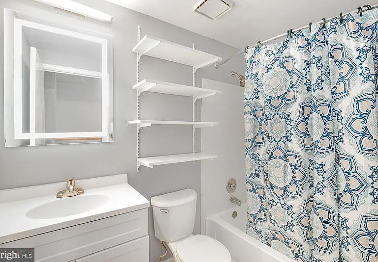 5217 Harbor Court Dr — Photo 12