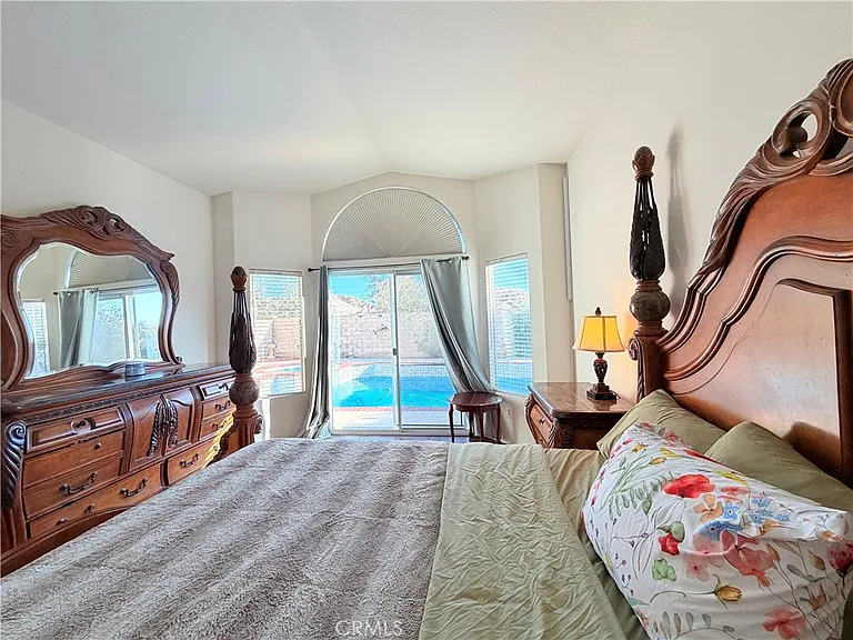 20350 Calhaven Dr — Photo 11