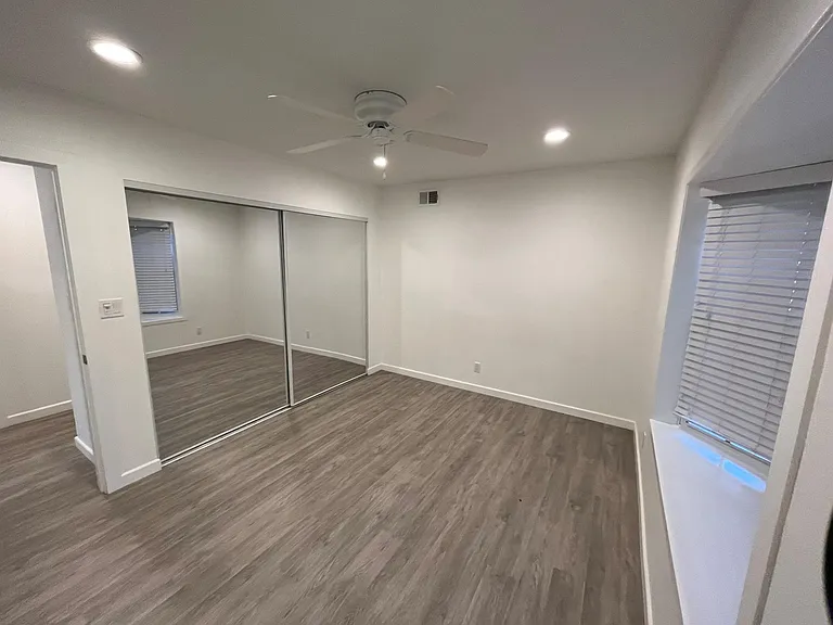 267 Maynard Ave — Photo 15