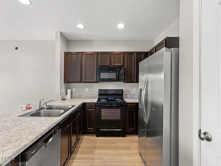 5768 Callaway Cir — Photo 7