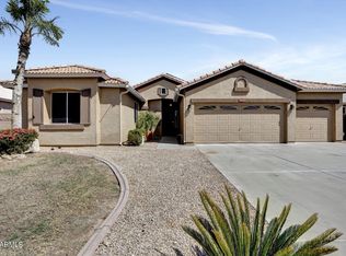 11735 N 85th Dr, Peoria, AZ 85345