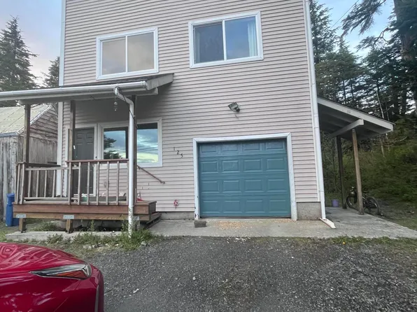 125 Kings Row, Petersburg, AK 99833
