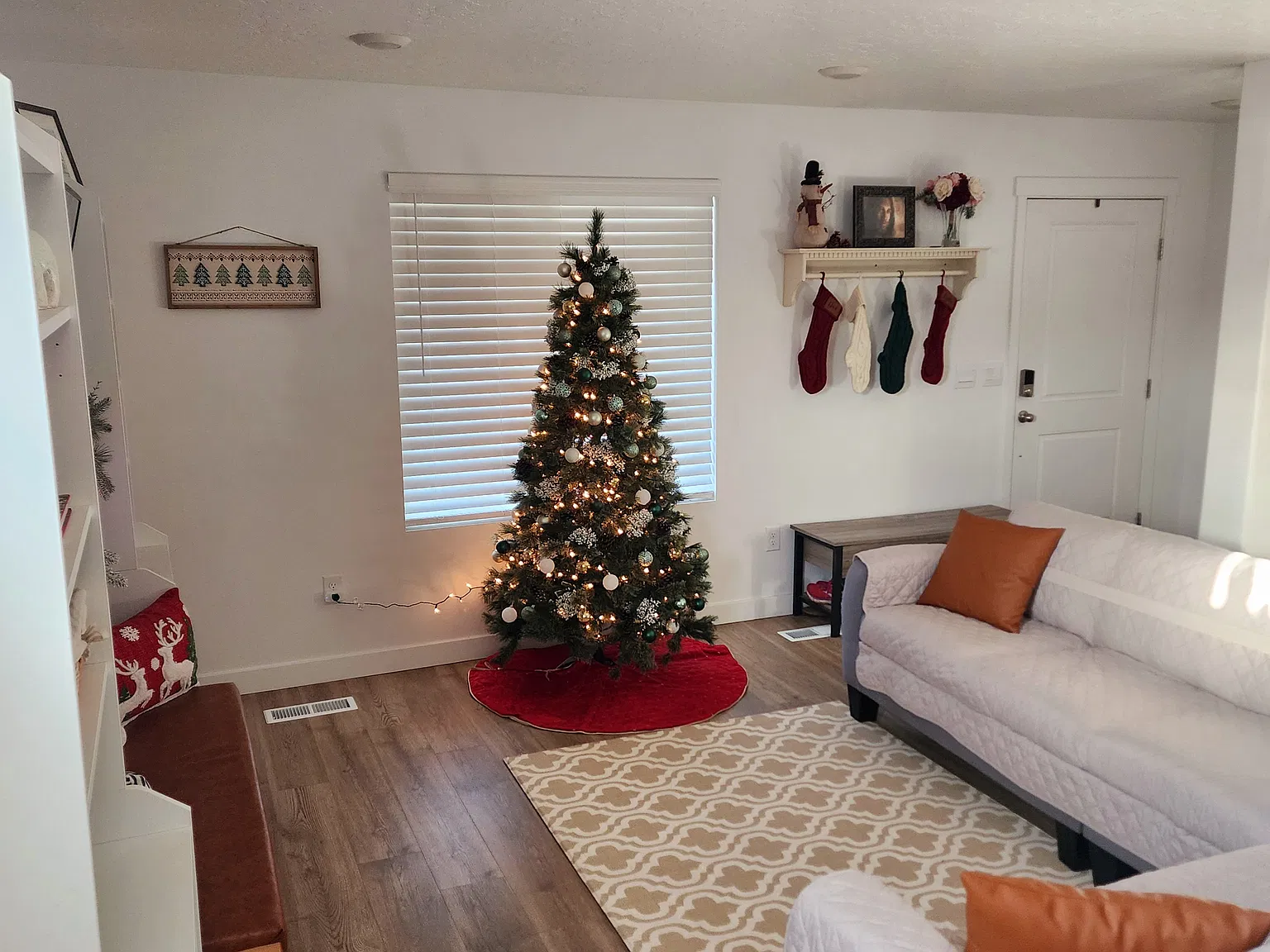 3 bed, 1453 sqft, $1,700 — Photo 3