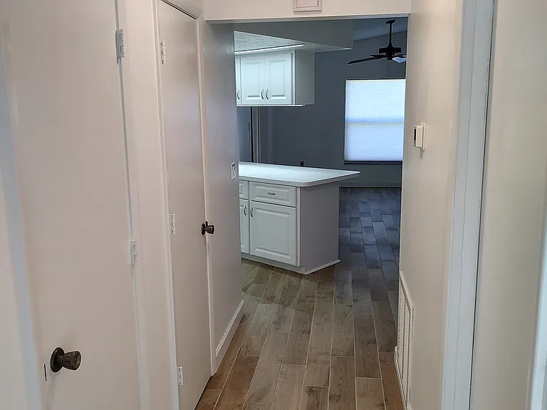5844 Countrywood Dr — Photo 2