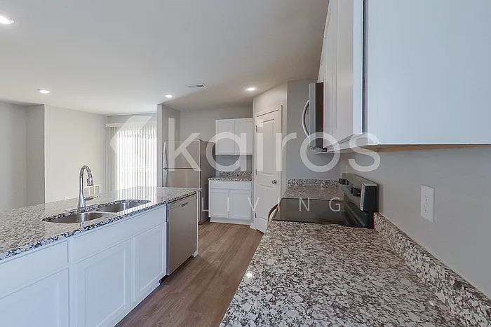 308 Wild Deer Dr — Photo 7